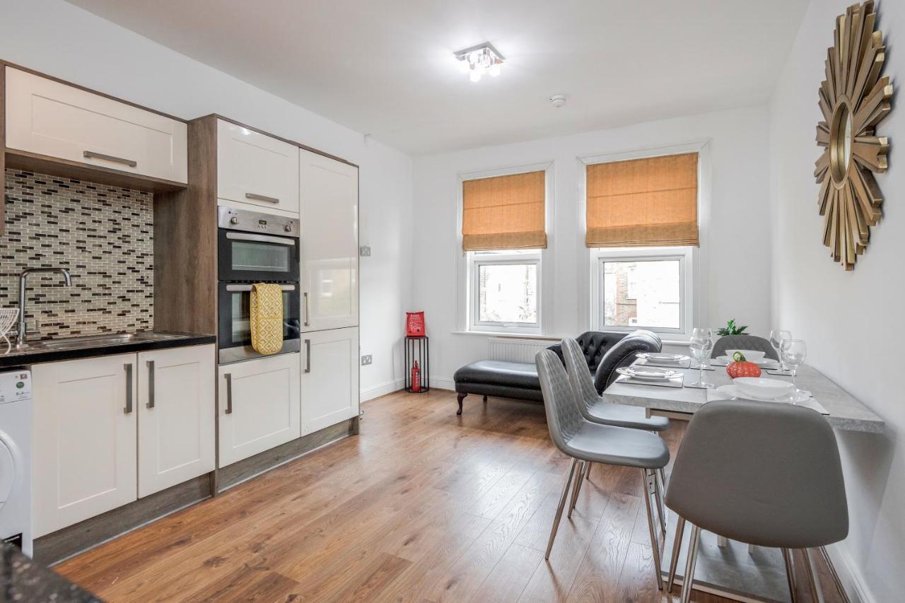 Appartamento Entire Lovely Family With Parking, Wifi, Netflix, Self Check-in